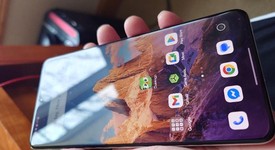 Mint
													OnePlus 13 - Unlocked, Midnight Ocean, 512 GB, 16 GB, photo 3 of 9