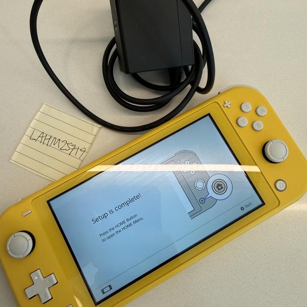 Nintendo Switch Lite - Yellow
