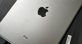 Good
													Apple iPad Air 2 - Unlocked, Silver, 64 GB, photo 3 of 3