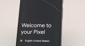 Good
													Google Pixel 8 - Unlocked, Hazel, 256 GB, 8 GB, G9BQD, Sub-6 5G, photo 3 of 3