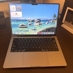 Good MacBook Pro 2021 - 14 inch - 512 GB, Gray, 16 GB, Apple M1 Pro 8-core