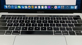 Good
													MacBook Pro 2018 (With Touch Bar) - 13" - I7, Gray, 1 TB, 16 GB, photo 1 of 6