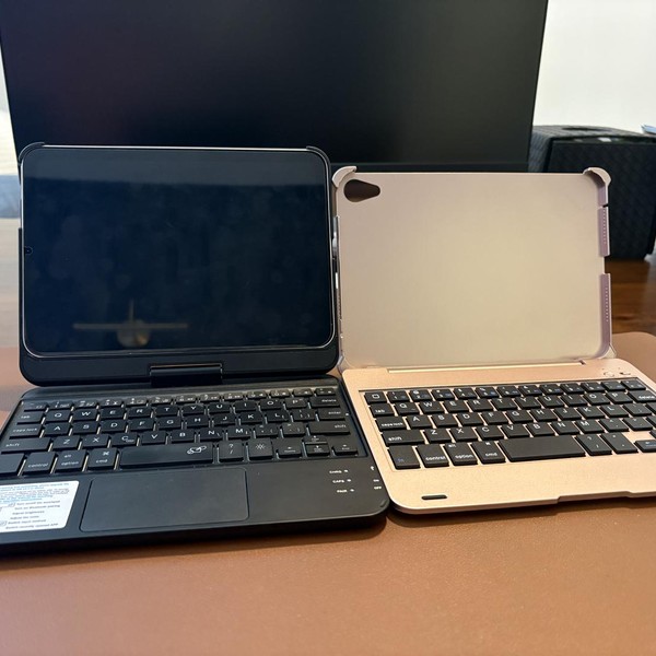 Apple iPad Mini 6th Gen - Wi-Fi, 64 GB, Starlight, A2567