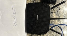 Mint
													Netgear Router, photo 1 of 1