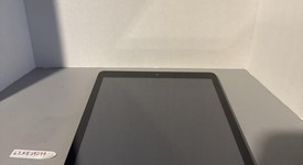 Good
													Apple iPad 7th Gen - Unlocked, Gray, 128 GB, A2200, photo 2 of 5
