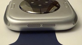 Mint
													Apple Watch Series 10 46mm - Unlocked, Silver, A3003 - Cellular, Aluminum, photo 5 of 8