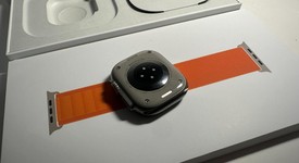Mint
													Apple Watch Ultra 49mm - Unlocked, Titanium, A2622, photo 4 of 9