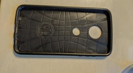 Good
													Moto Z2 Play - Verizon, Gold, 32 GB, 3 GB, photo 4 of 9