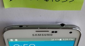 Good
													Samsung Galaxy S5 - Unlocked, White, 16 GB, SM-G900F, photo 3 of 9