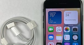 Mint
													Apple iPhone SE 3rd Gen 2022 - Unlocked, Midnight, 64 GB, A2595, photo 2 of 10