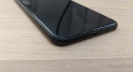 Good
													Apple iPhone 7 Plus - Verizon, Black, 32 GB, A1661, photo 5 of 6