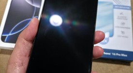 Mint
													Apple iPhone 16 Pro Max - Unlocked, Black, 256 GB, A3084, photo 4 of 10