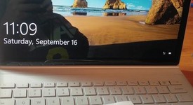 Good
													Microsoft Surface Book - Silver, 256 GB, 8 GB, photo 1 of 5