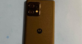 Mint
													Motorola Edge Plus (2023) - Unlocked, Black, 512 GB, 8 GB, photo 2 of 7