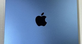 Mint
													Apple iPad 10th Gen - Unlocked, Blue, 64 GB, A2757, photo 3 of 11