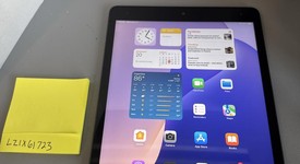 Good
													Apple iPad 9th Gen - Unlocked, Gray, 64 GB, A2603, photo 1 of 5