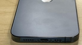 Fair
													Apple iPhone 12 Pro - Unlocked, Pacific Blue, 128 GB, A2341, photo 4 of 7