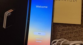 Good
													Samsung Galaxy Z Flip6 - Unlocked, White, 256 GB, 12 GB, SM-F741U1, photo 1 of 9