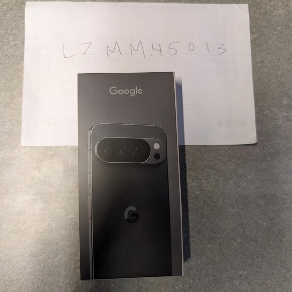 Google Pixel 10 Pro XL - Mint Mobile, 256 GB, Obsidian, GUL82