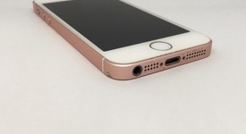 Good
													Apple iPhone SE 1st Gen 2016 - Sprint, Rose Gold, 16 GB, A1723, photo 5 of 12