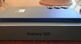 Mint
													Samsung Galaxy S25 - T-Mobile, Navy Blue, 128 GB, 12 GB, SM-S931U, photo 5 of 8