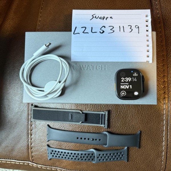 Apple Watch Ultra 3 49mm - Unlocked, Black, A3281