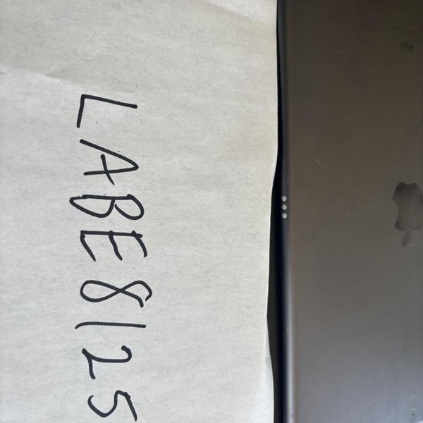 Apple iPad Air 3rd Gen - Wi-Fi, 256 GB, Space Gray