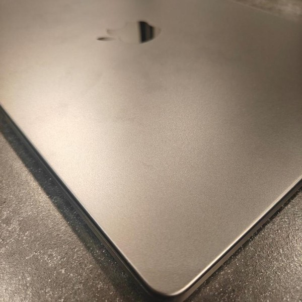 MacBook Pro 2024 - 14 inch - 512 GB, Space Black, 16 GB, Apple M4