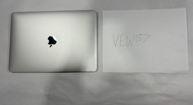 Good
													MacBook Air 2020 - 13" - I5, Silver, 256 GB, 8 GB, photo 1 of 10