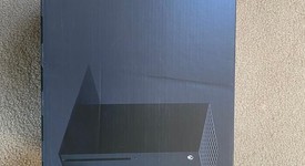 New
													Xbox Series X (2020) - Black, 1 TB, standard, photo 3 of 4