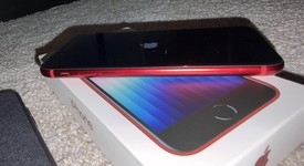 Good
													Apple iPhone SE 3rd Gen 2022 - Unlocked, Red, 128 GB, A2595, photo 6 of 6