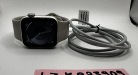 Mint
													Apple Watch SE 2nd Gen 40mm - Unlocked, Silver, A2726 - Cellular, Aluminum, photo 1 of 5