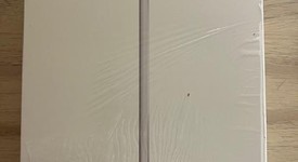 New
													Apple iPad 9th Gen - Wi-Fi, Silver, 64 GB, A2602, photo 1 of 5