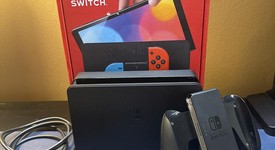 Mint
													Nintendo Switch - OLED - Red & Blue, 64 GB, photo 2 of 7