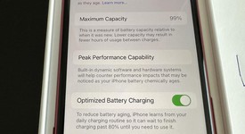 Good
													Apple iPhone SE 2nd Gen 2020 - Unlocked, Red, 64 GB, A2275, photo 2 of 10