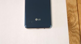 Good
													LG V60 ThinQ 5G - Verizon, Blue, 128 GB, 8 GB, photo 2 of 2