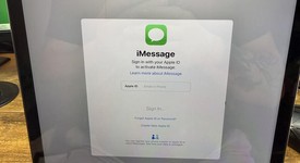 Good
													Apple iPad Pro 12.9" 1st Gen 2015 - Unlocked, Gray, 256 GB, A1652, 1st Gen 2015, photo 3 of 5