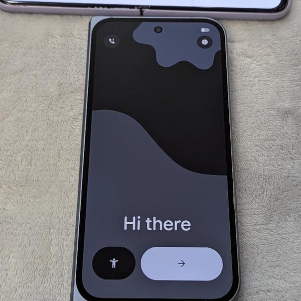 Google Pixel 10 Pro Fold - Verizon, 256 GB, Moonstone, GU0NP