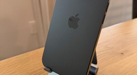 Mint
													Apple iPhone 16 Pro - Unlocked, Black, 128 GB, A3083, photo 1 of 13