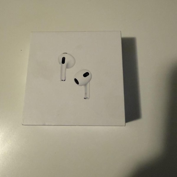 Apple AirPods 3rd Gen - MagSafe Case