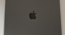 Mint
													Apple iPad Air 13" (M2) 2024 - Unlocked, Gray, 128 GB, A2899, photo 4 of 5