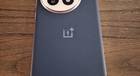 Good
													OnePlus 13 - Unlocked, Midnight Ocean, 512 GB, 16 GB, photo 4 of 5
