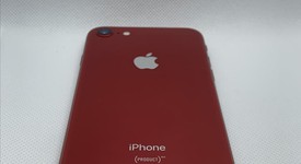 Mint
													Apple iPhone 8 - Unlocked, Red, 64 GB, A1863, photo 3 of 6