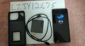 Mint
													Asus ROG Phone 9 Pro - Unlocked, Phantom Black, 1 TB, 24 GB, photo 2 of 11