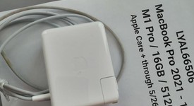 Good
													MacBook Pro 2021 - 16" - Apple M1 Pro 10-core, Gray, 512 GB, 16 GB, photo 2 of 11