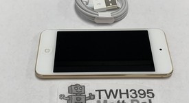 Good
													Apple iPod Touch 7th Gen - Wi-Fi, Gold, 32 GB, photo 4 of 4