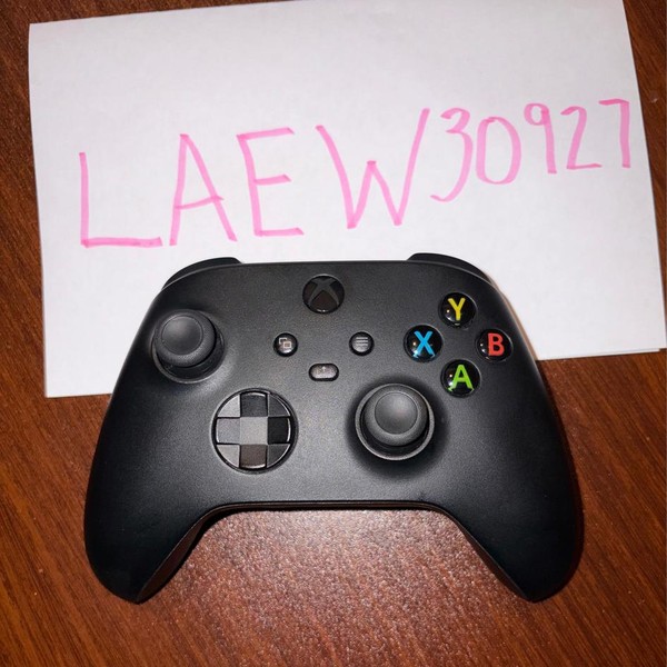 Xbox Series X (2020) - 1 TB, Black, standard