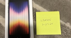 New
													Apple iPhone SE 3rd Gen 2022 - Verizon, Midnight, 64 GB, A2595, photo 1 of 2