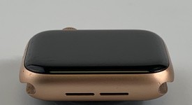 Good
													Apple Watch Series 4 40mm - Gold, A1977 - GPS, Aluminum, photo 5 of 7