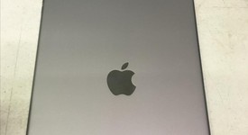 Good
													Apple iPad Pro 9.7" - Wi-Fi, Gray, 256 GB, A1673, photo 3 of 7